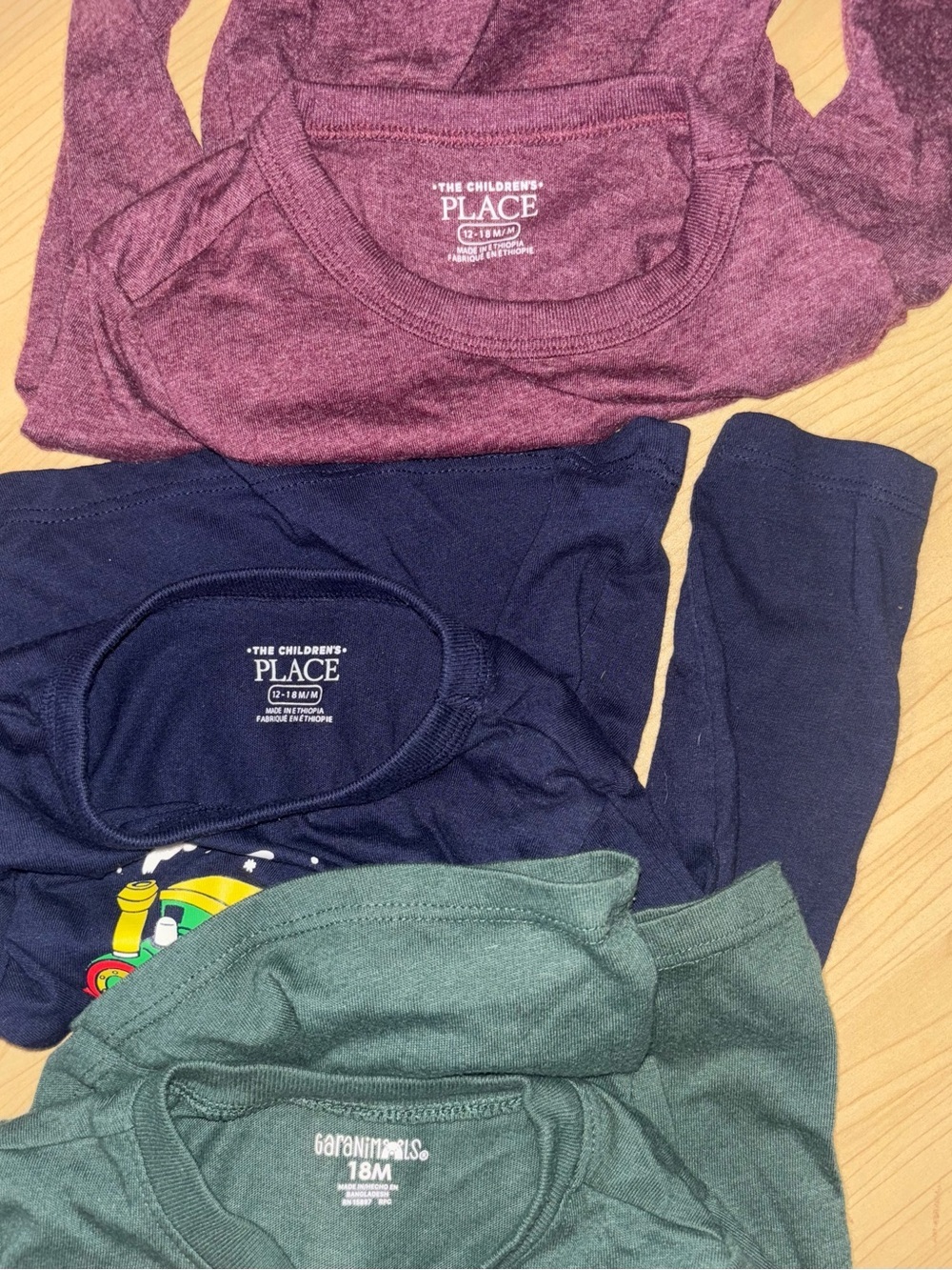 Toddler shirts (sizes 12 month-18 month) - Picture 7 of 8